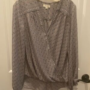 Max Studio Gray and White Wrap Blouse Long Sleeve